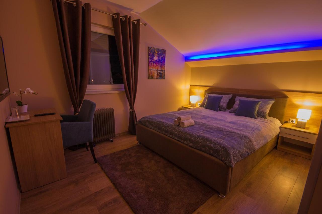 Gradiska Na Savi Apartmani I Sobe Exterior foto
