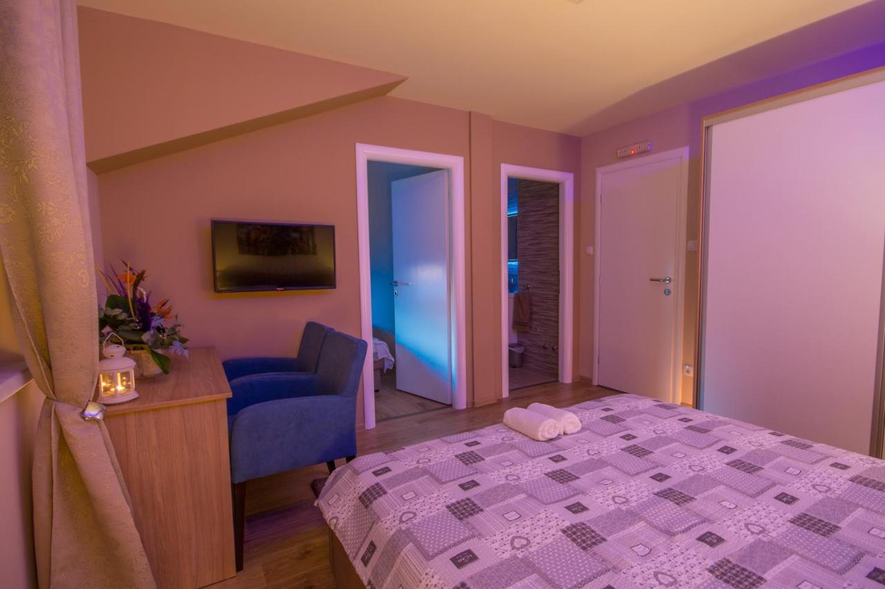 Gradiska Na Savi Apartmani I Sobe Exterior foto