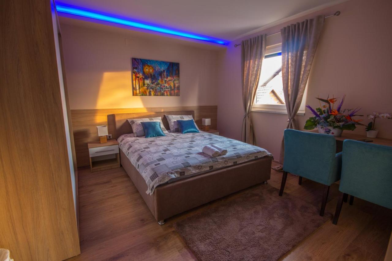 Gradiska Na Savi Apartmani I Sobe Exterior foto