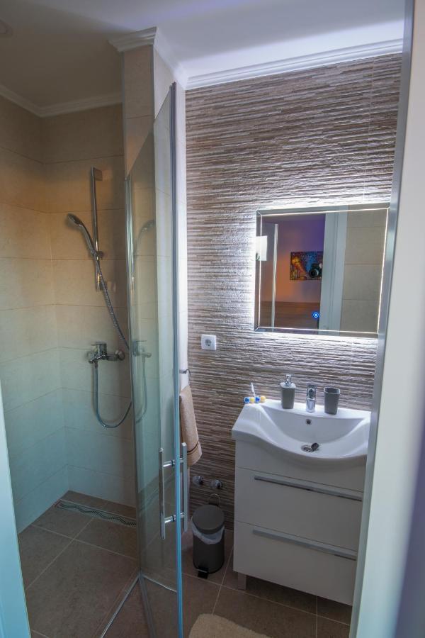Gradiska Na Savi Apartmani I Sobe Exterior foto